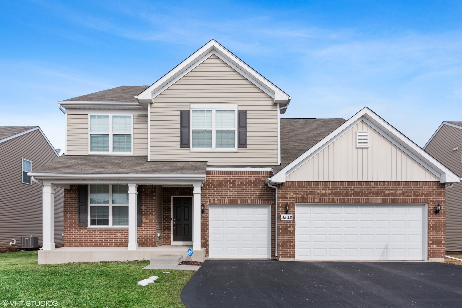 Homes for sale in the Winchester Glen subdivision Carpentersville
