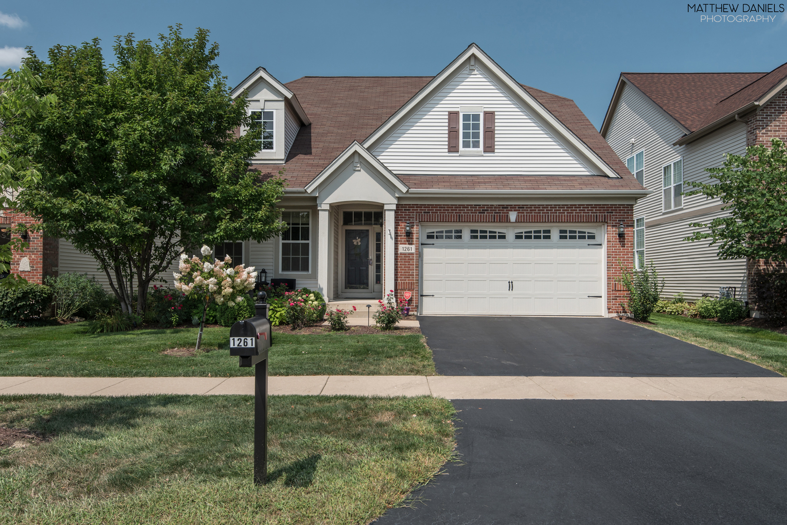 Homes For In The Stonegate West Subdivision Aurora Illinois 1261 Everwood Aurora Illinois