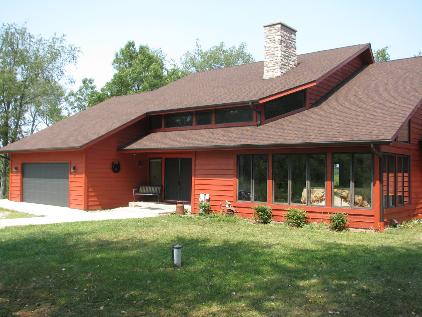 14N523 Highland, Elgin, Illinois