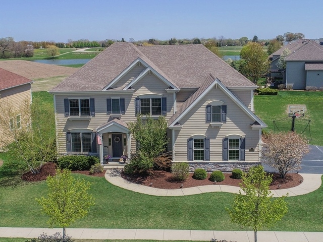 3552 Hidden Fawn, Elgin, Illinois