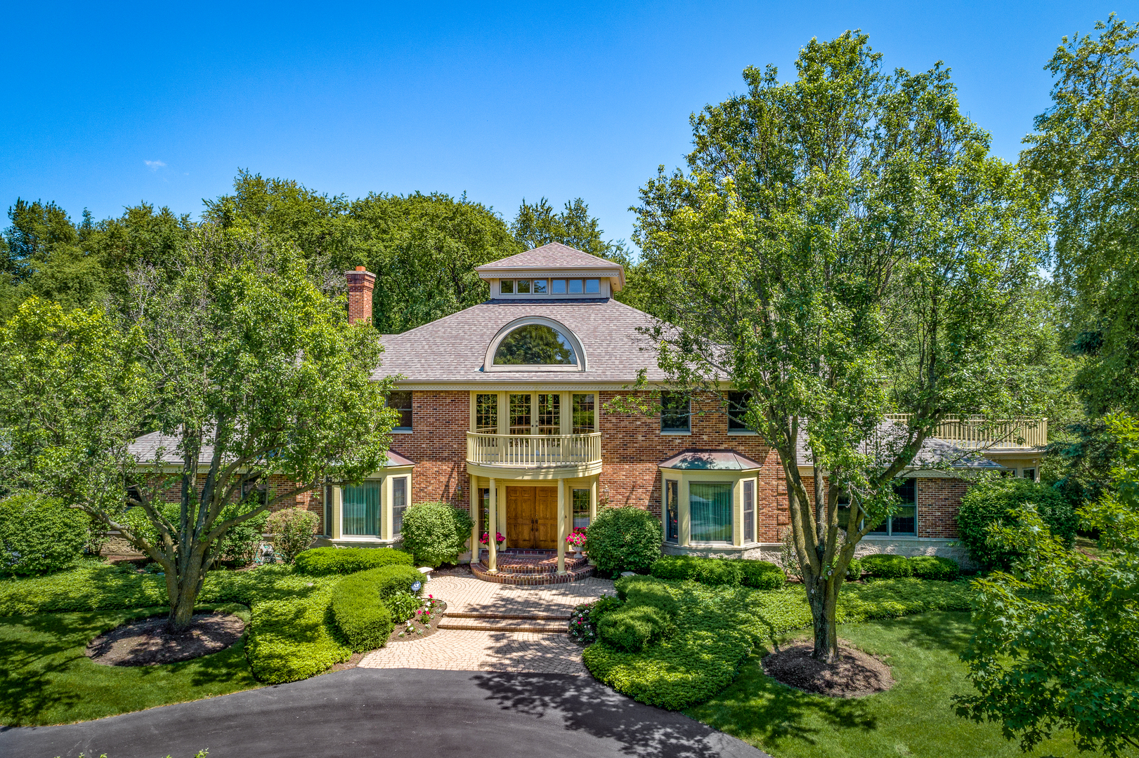 11N101 WILLIAMSBURG, ELGIN, Illinois