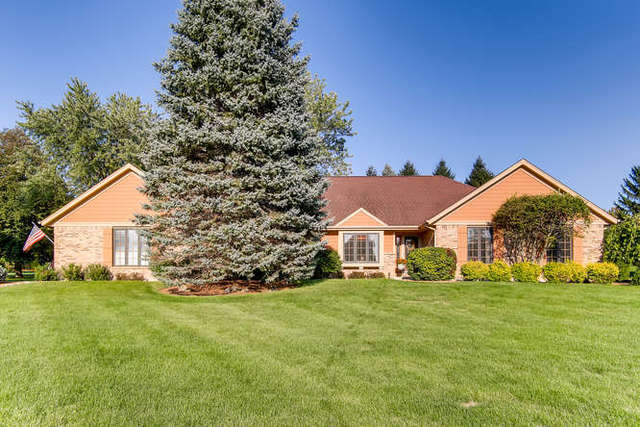 9N647 Hogan Hill, ELGIN, Illinois