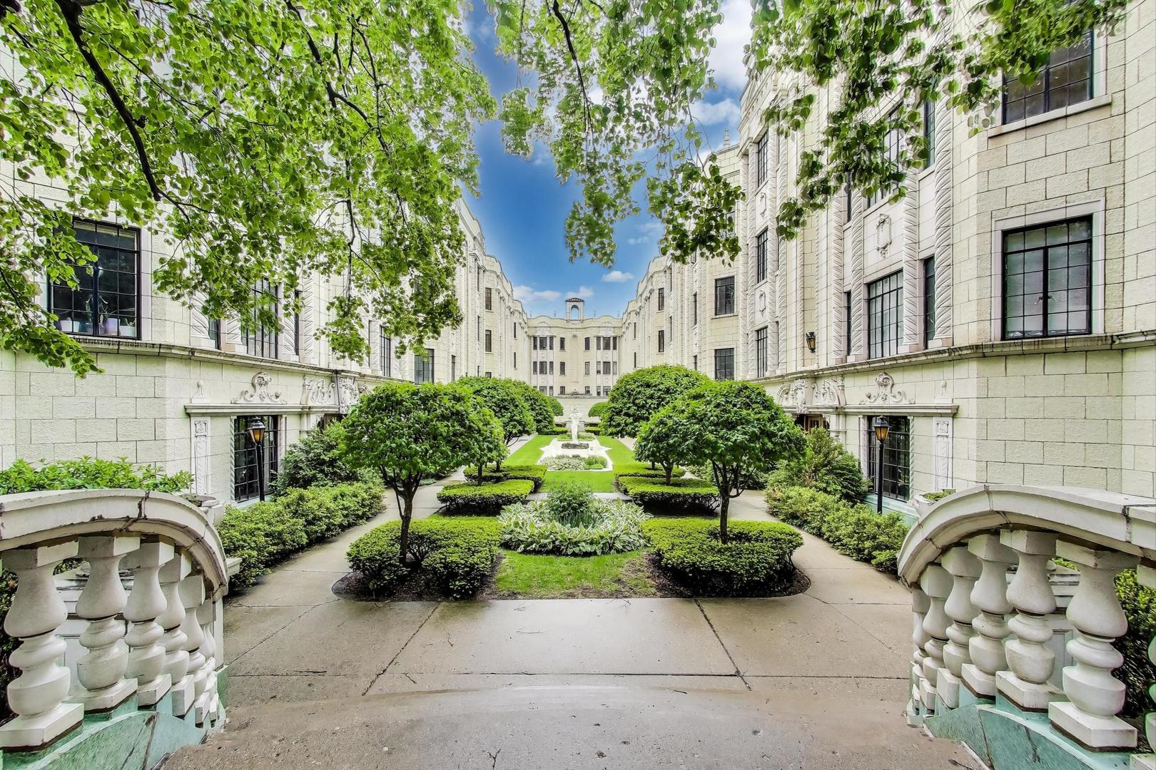 7350 N. RIDGE #21B