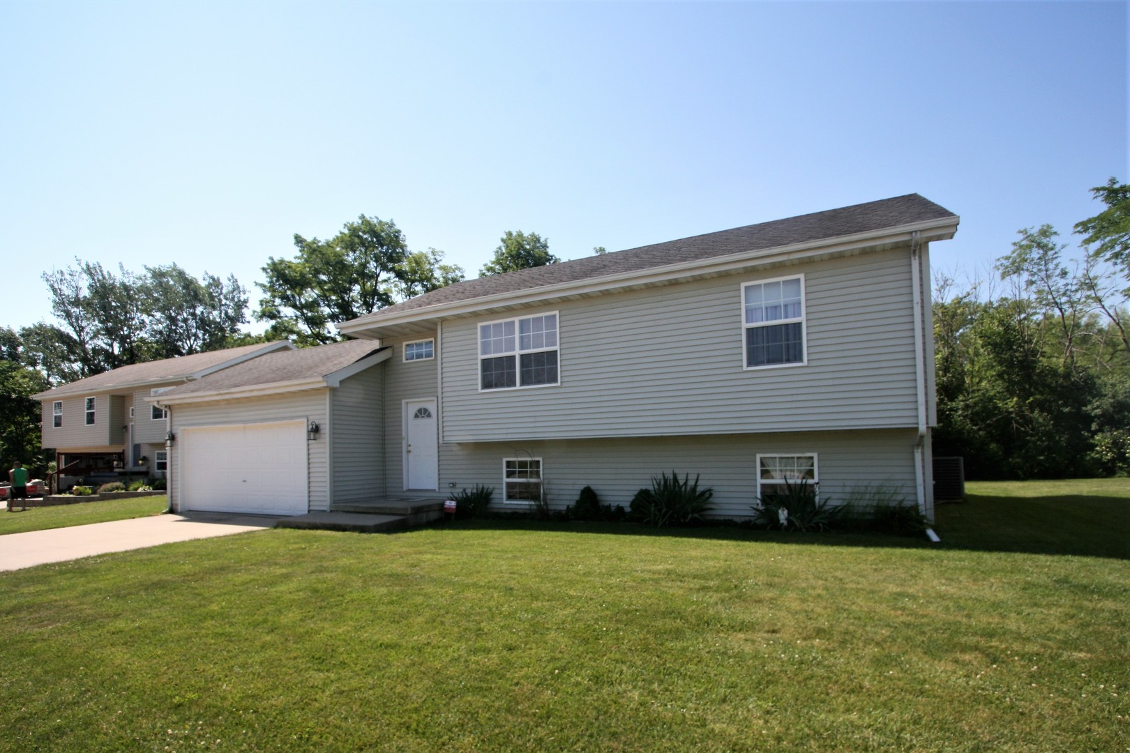 4 bedroom Homes for sale in MARSEILLES, Illinois MARSEILLES MLS