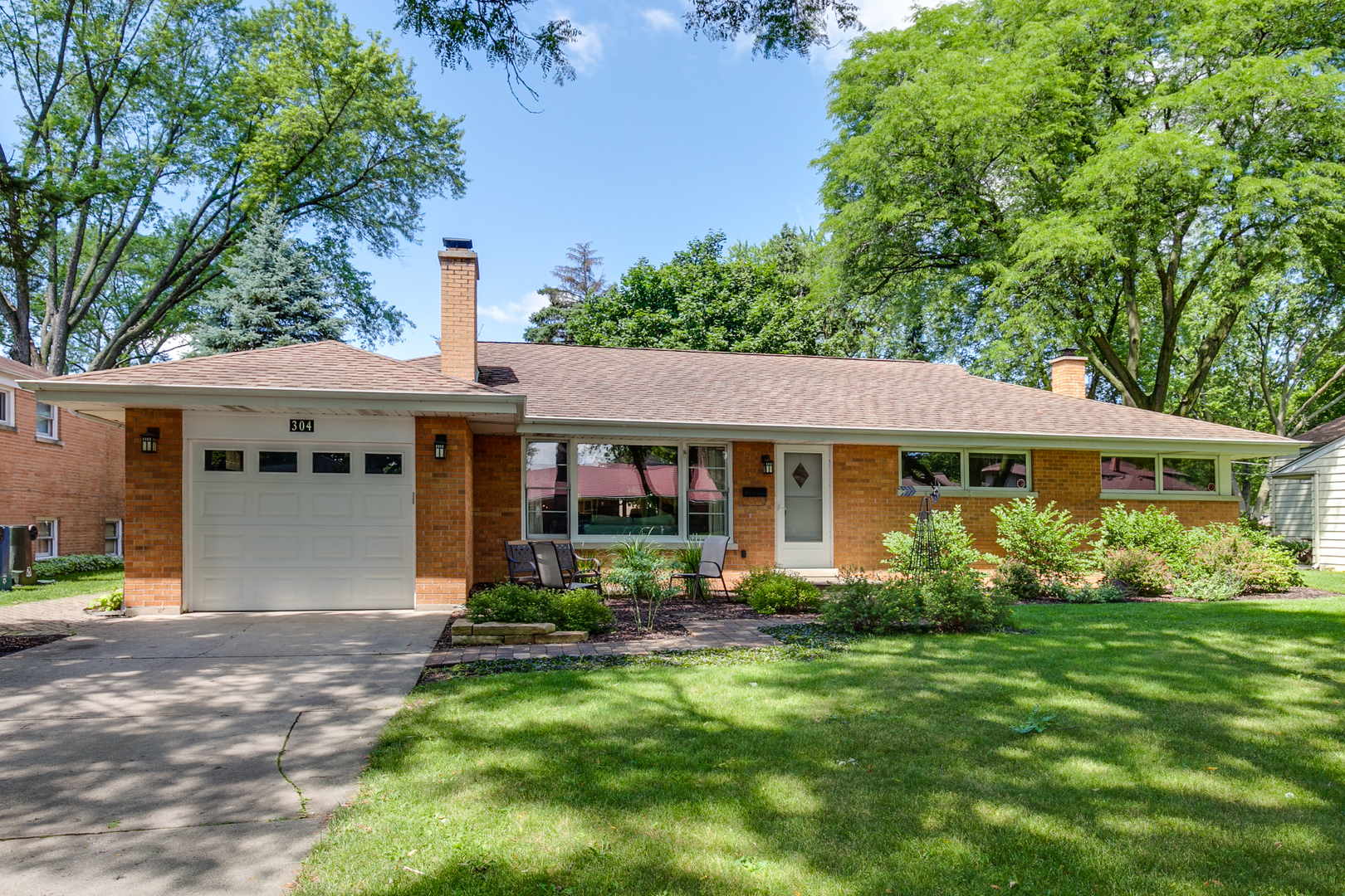 3 Bedroom Homes for sale in Mount Prospect, Illinois Mount Prospect