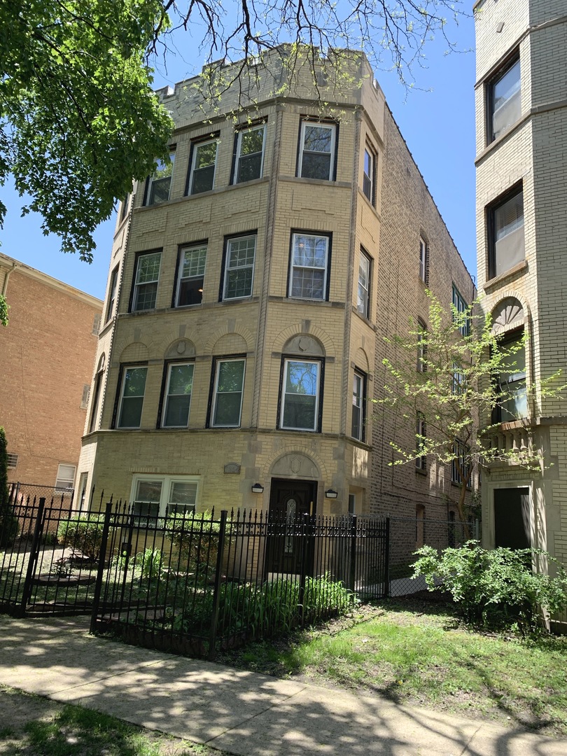 Chicago Condos Rogers Park 3 Bedroom Condo For Rent