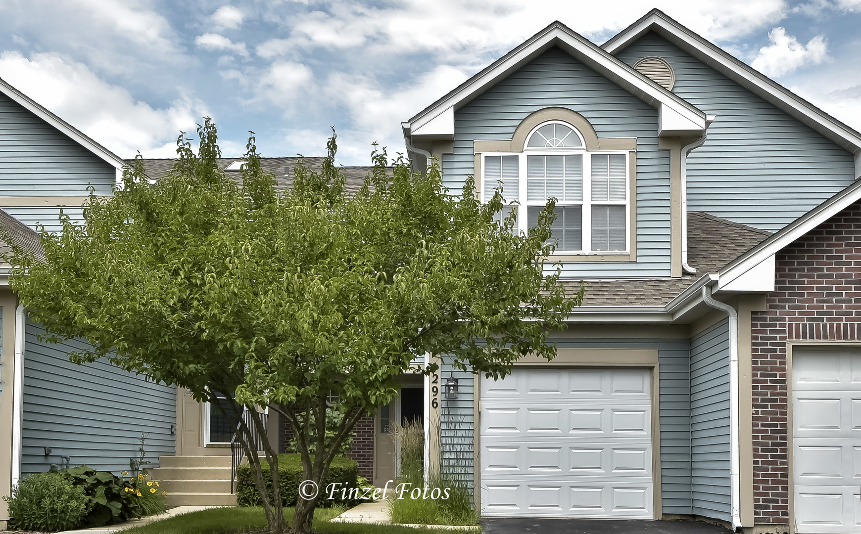 1296 Christopher, ELGIN, Illinois
