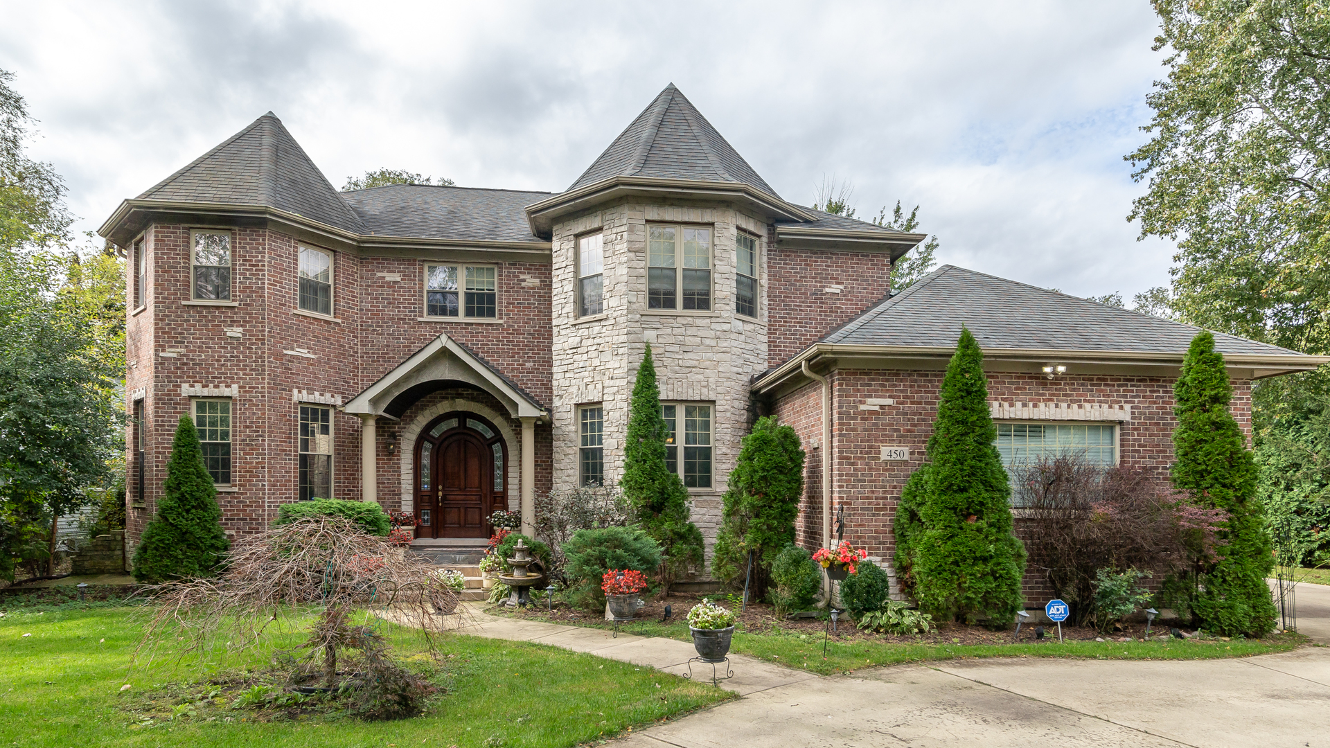 4 bedroom Homes for sale in Palatine, Illinois Palatine MLS