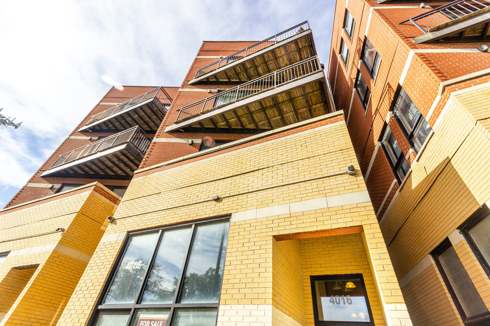 Brighton Park Real Estate & Brighton Park Chicago Information