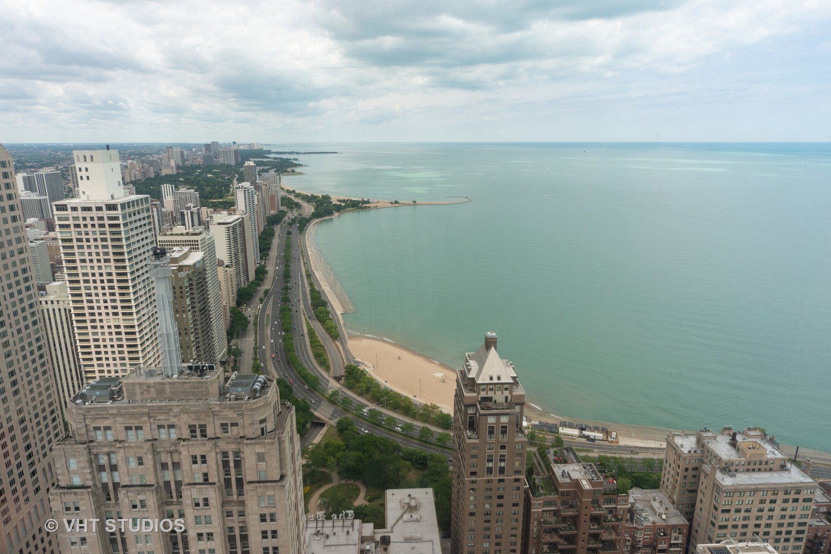 John Hancock Center 175 E DELAWARE, UNIT 5007, Chicago, IL, 60611. Condo High Rise (7+ Stories