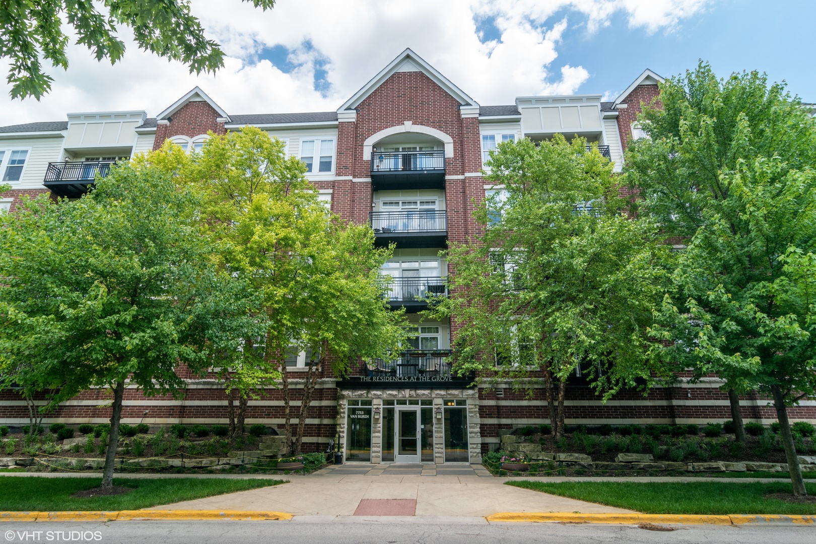 2 bedroom Homes for sale in Forest Park, Illinois Forest Park MLS