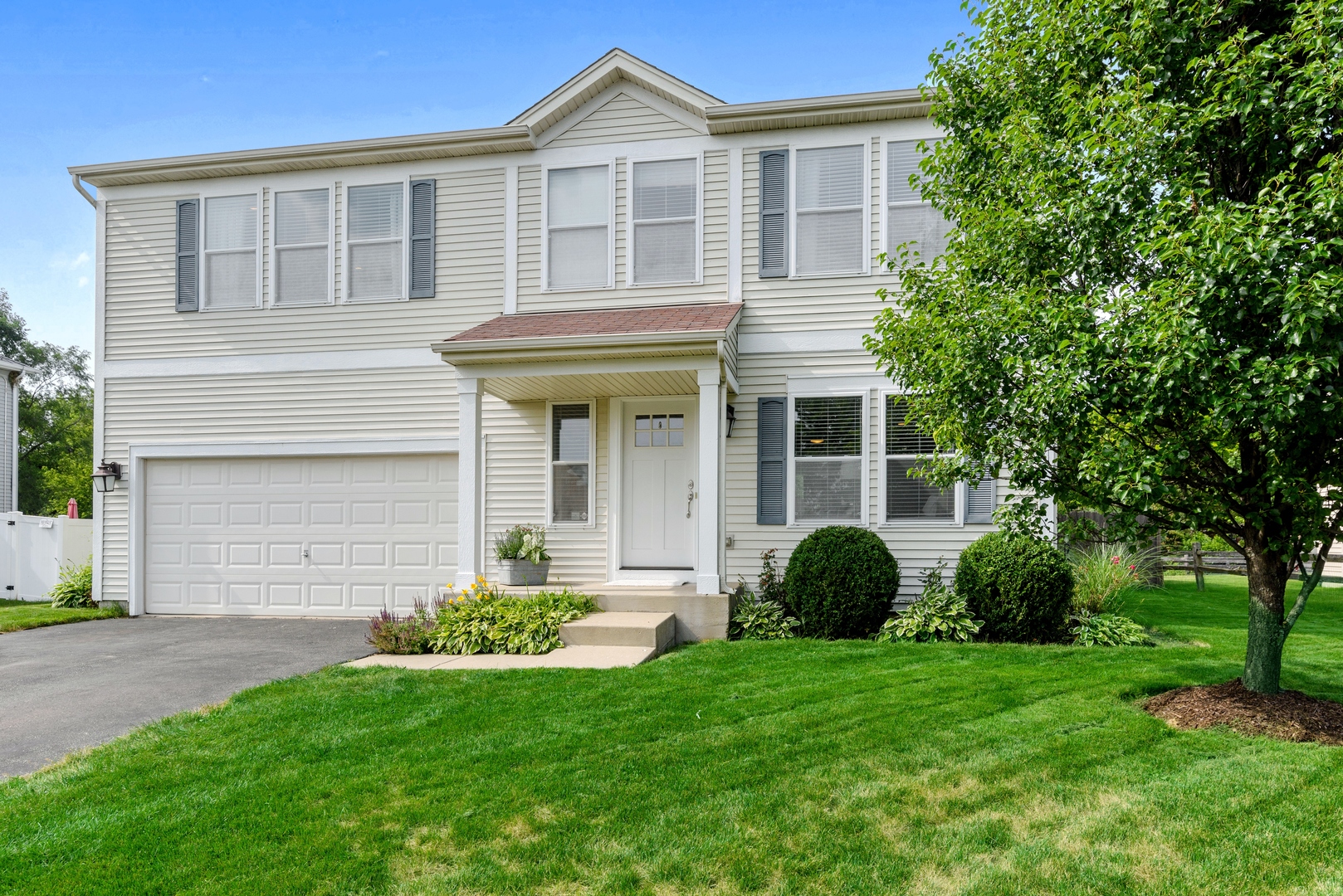 611 Walnut, Maple Park, Illinois