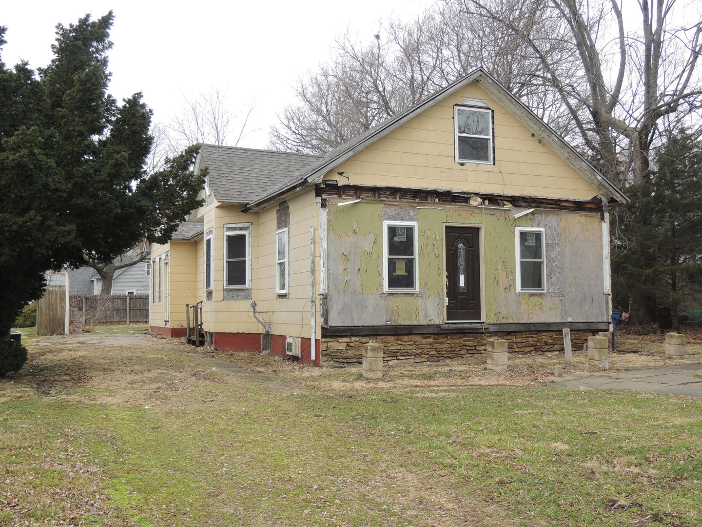 Luxury Homes for sale in Peru, Illinois Peru MLS Peru Real Estate