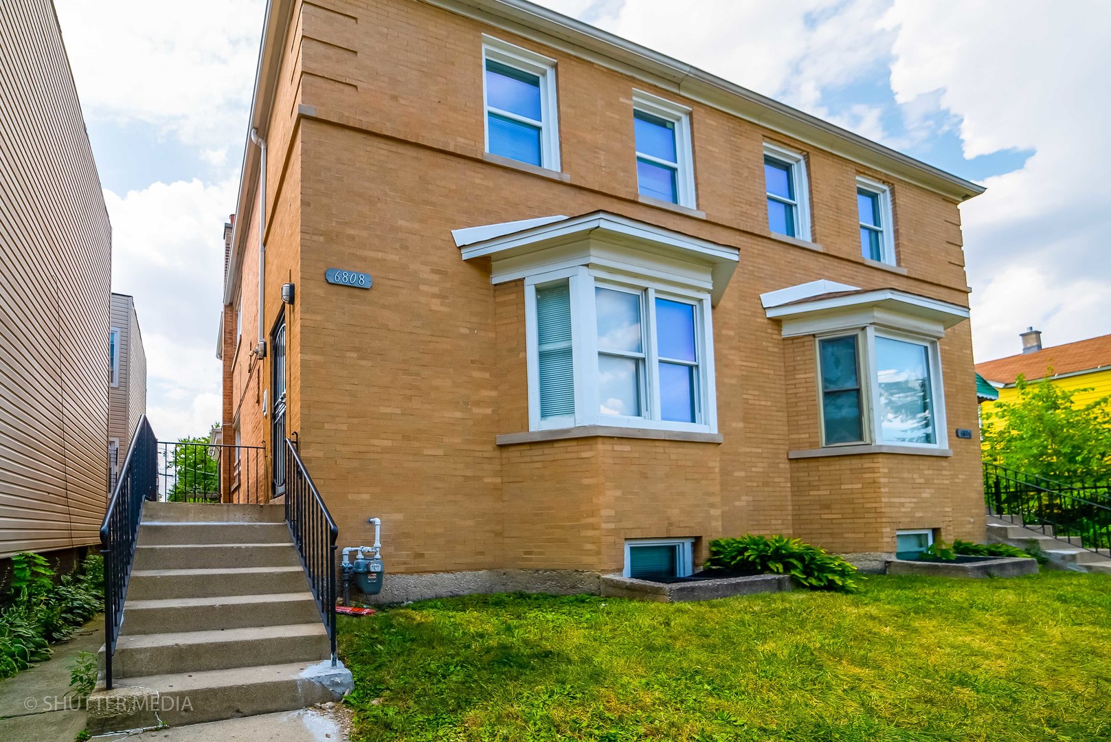 West Englewood Real Estate & West Englewood Chicago Information