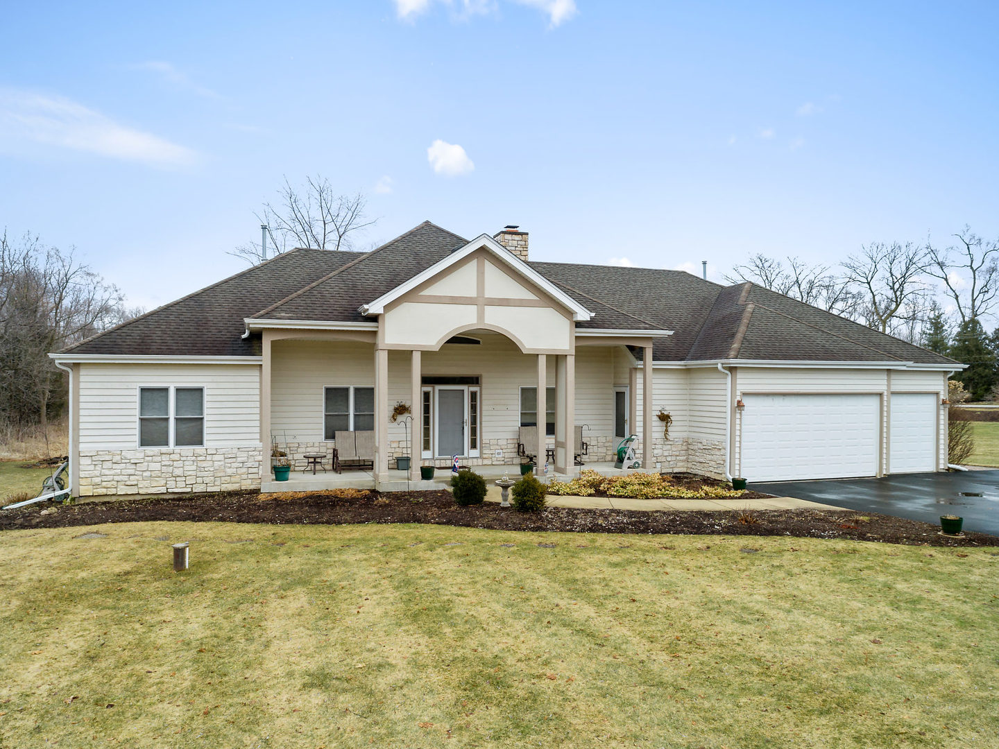 8N135 Sunvale, ELGIN, Illinois