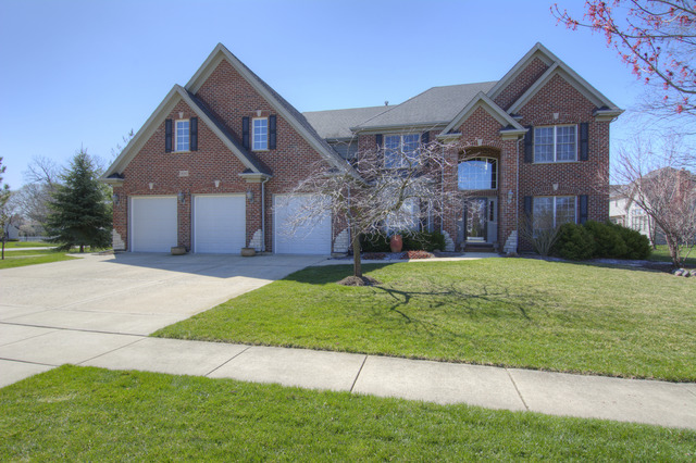 990 LEXINGTON, BATAVIA, Illinois