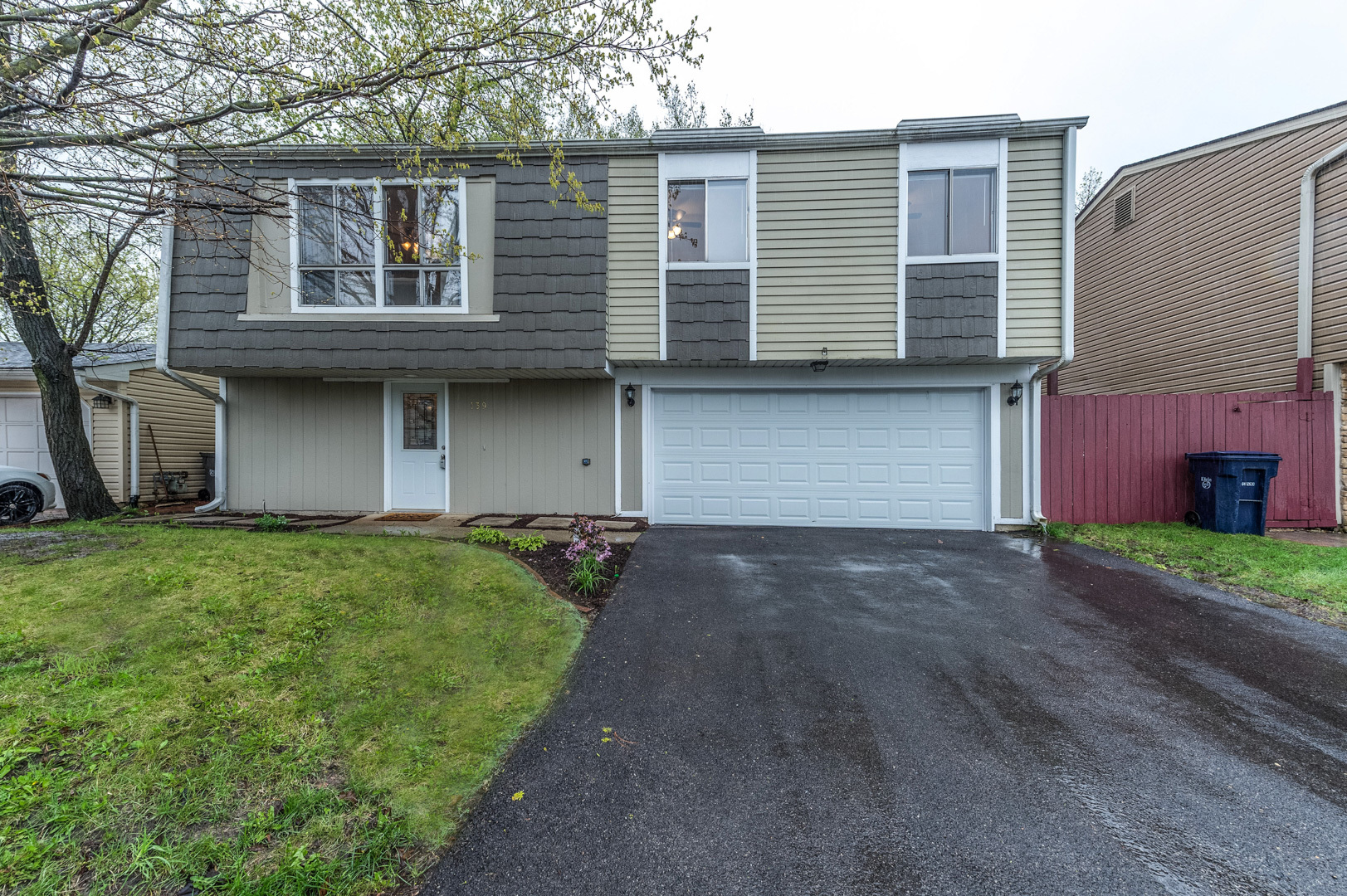 139 HIGHBURY, ELGIN, Illinois