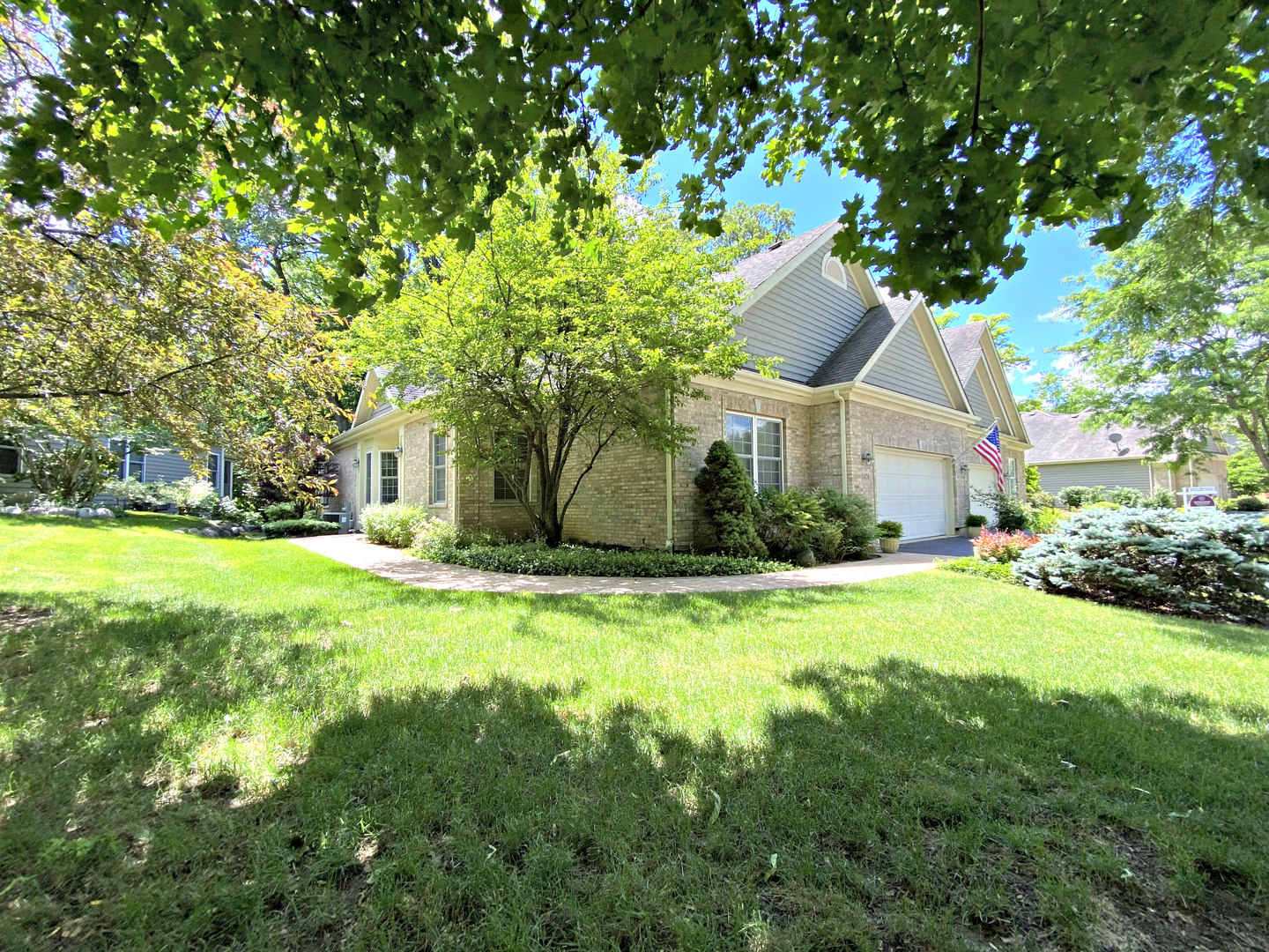 Condos for sale in Woodstock, Illinois Woodstock MLS Woodstock Real