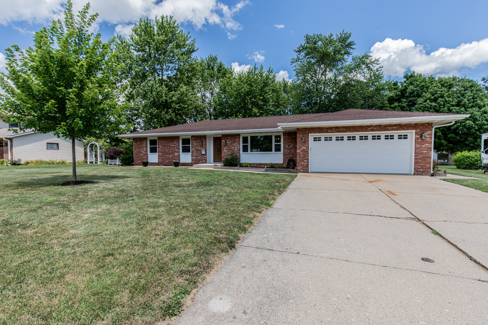 Luxury Homes for sale in Mendota, Illinois Mendota MLS Mendota Real