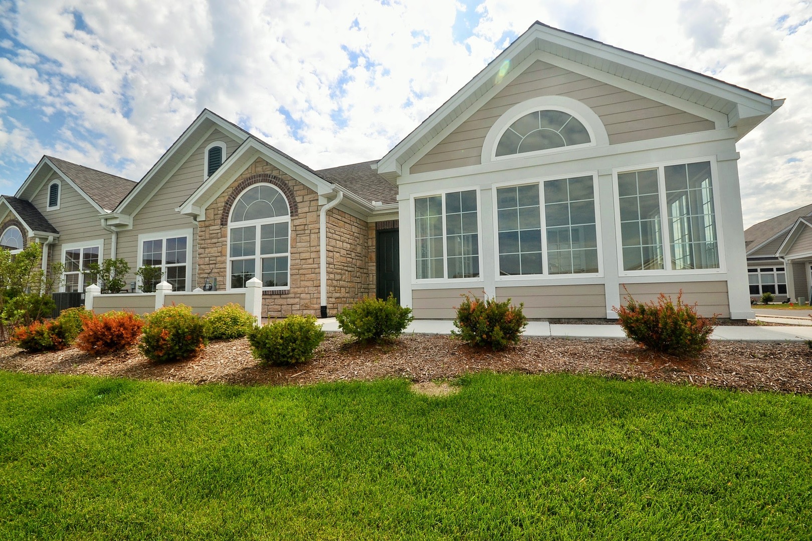 2 bedroom Homes for sale in Woodstock, Illinois Woodstock MLS