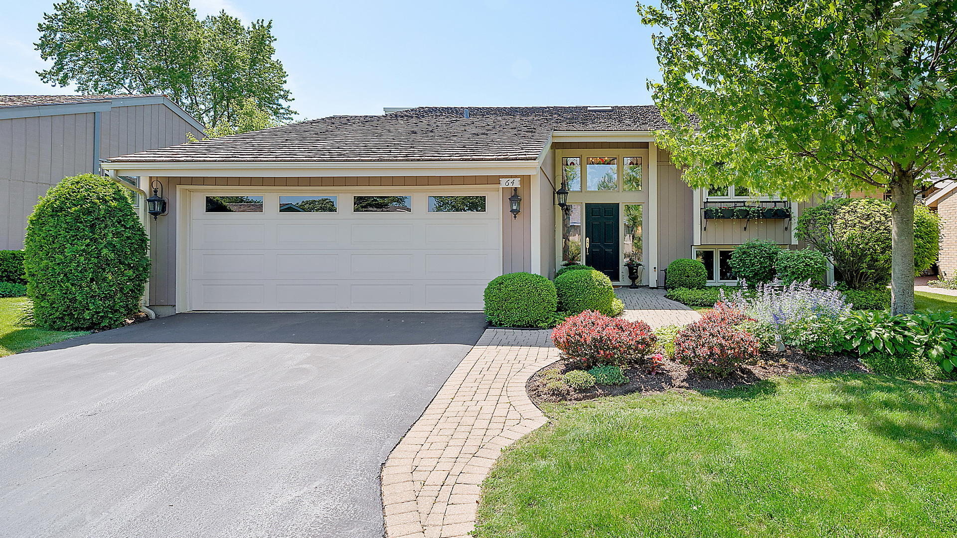 64 Briarwood Lane, Oak Brook, IL 60523 OakBrook Luxury Homes