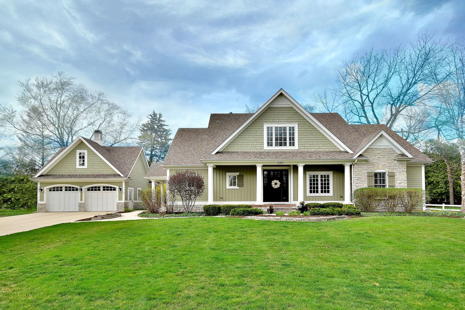 535 Waubonsee, BATAVIA, Illinois