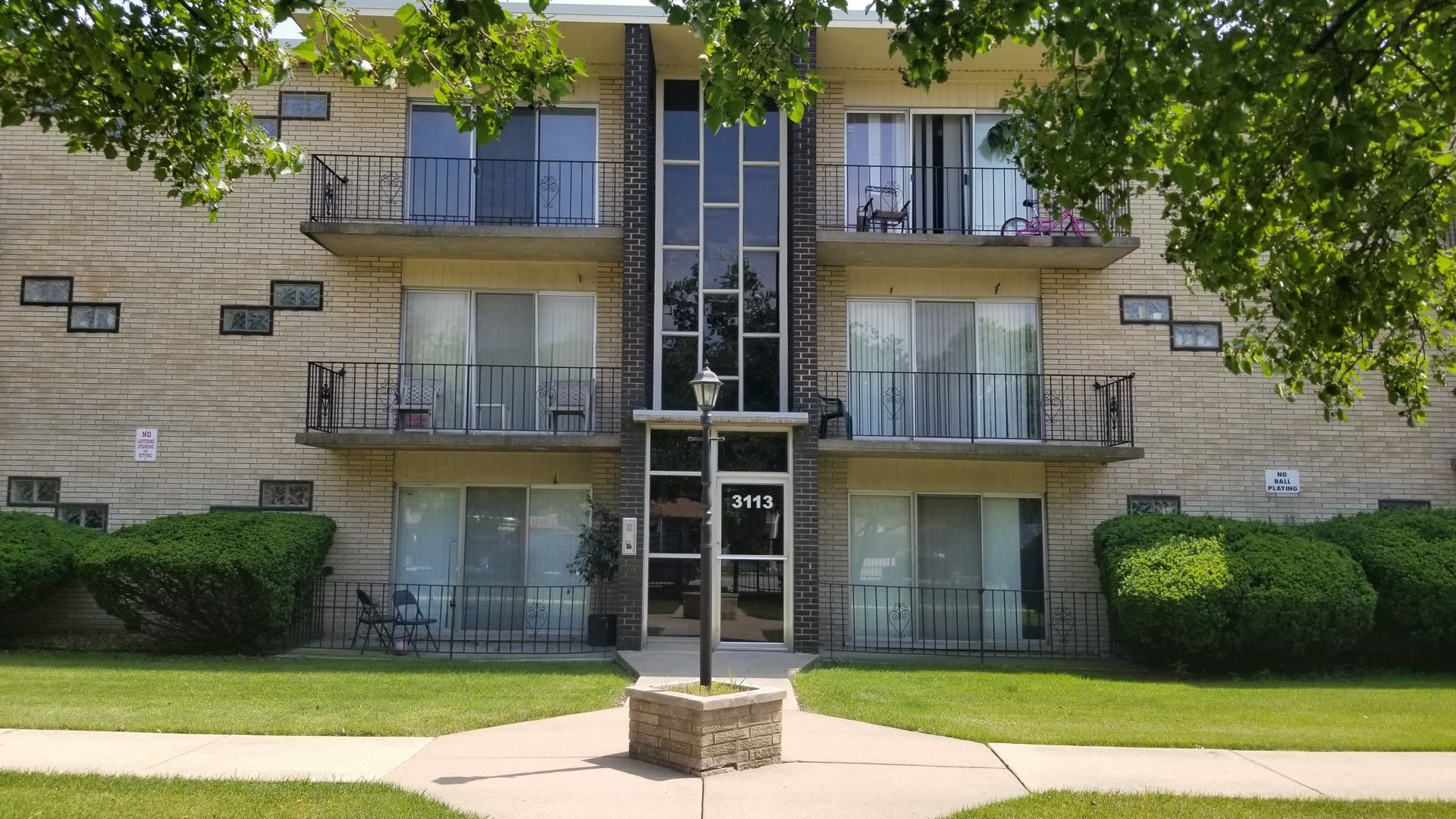 Condos for sale in Lansing, Illinois Lansing MLS Lansing Real Estate