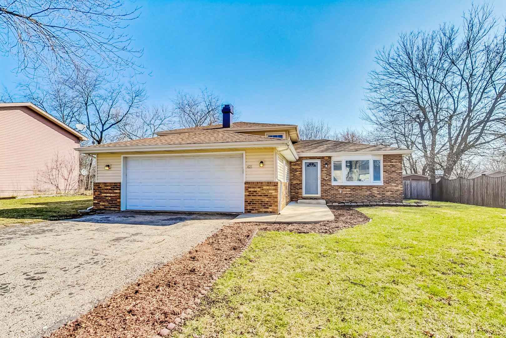 421 Charles Court, South Elgin, Il 60177