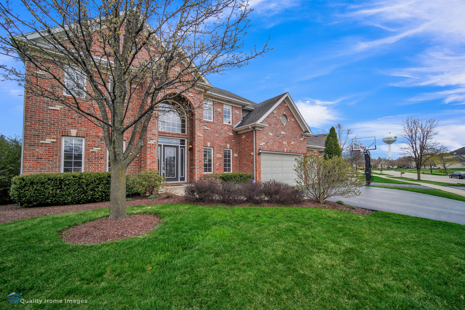737 BRIGHTON, Sugar Grove, Illinois