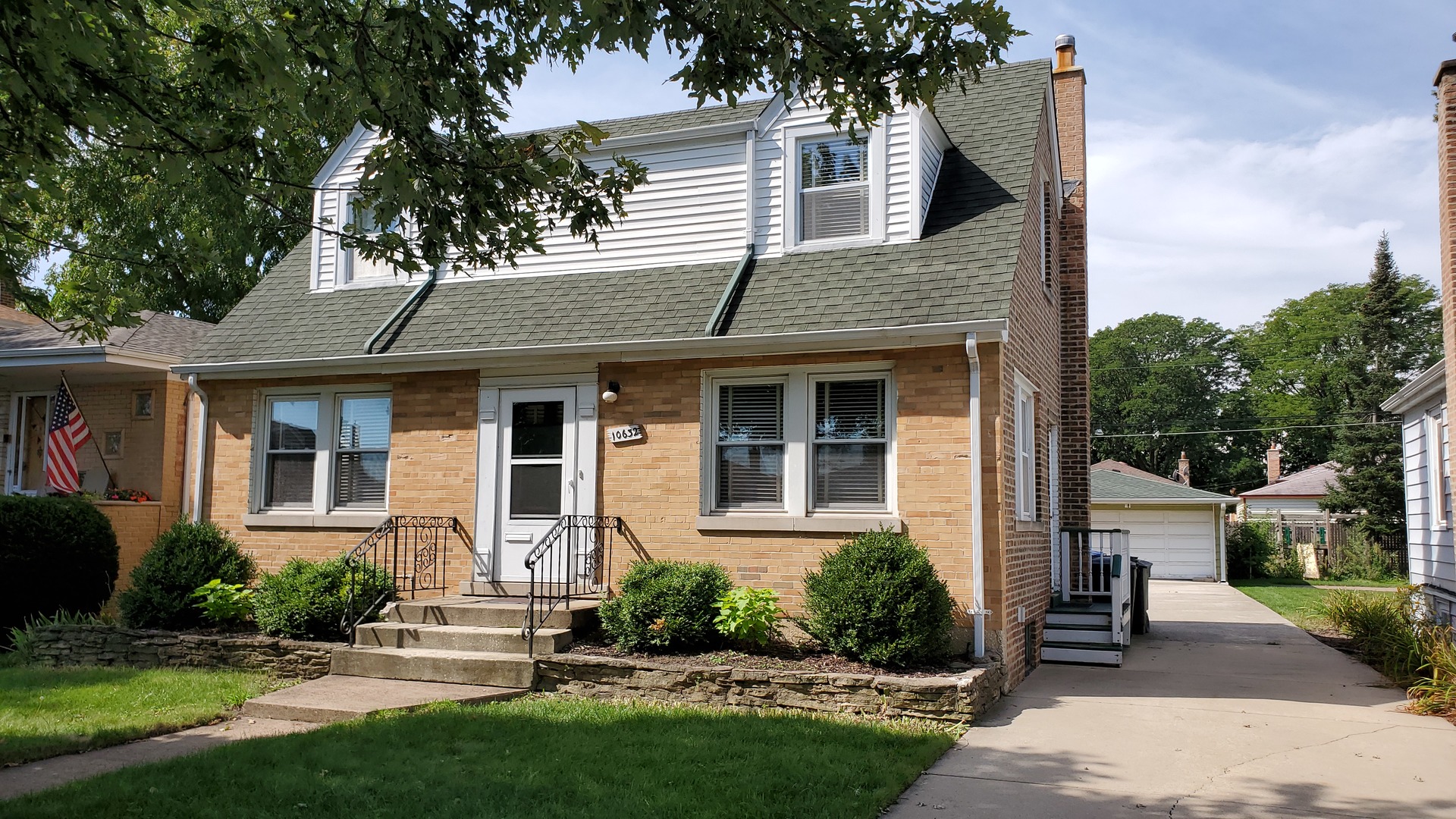 Mount Greenwood Real Estate & Mount Greenwood Chicago Information