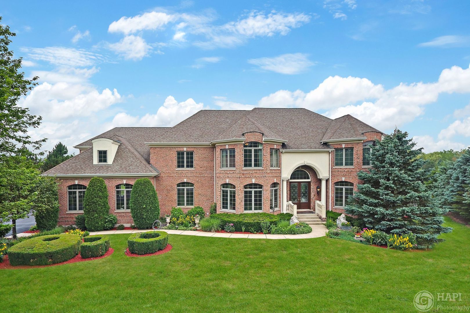 Luxury Homes for sale in South Barrington, Illinois South Barrington