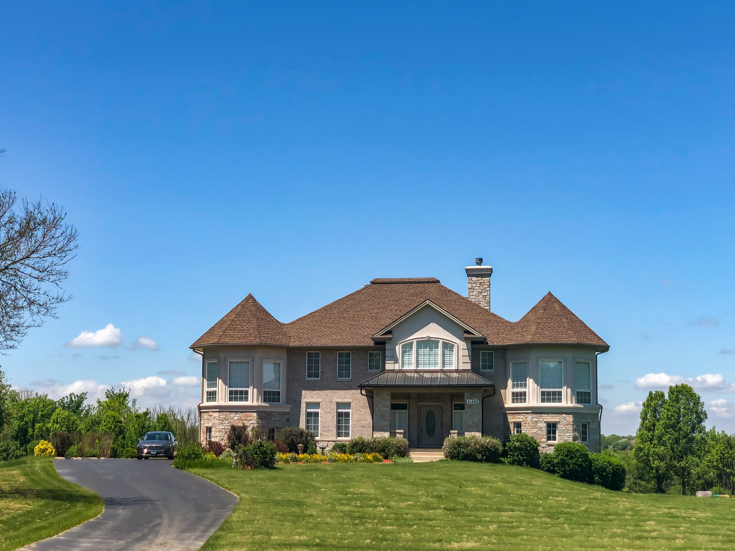 Luxury Homes for sale in West Chicago, Illinois West Chicago MLS