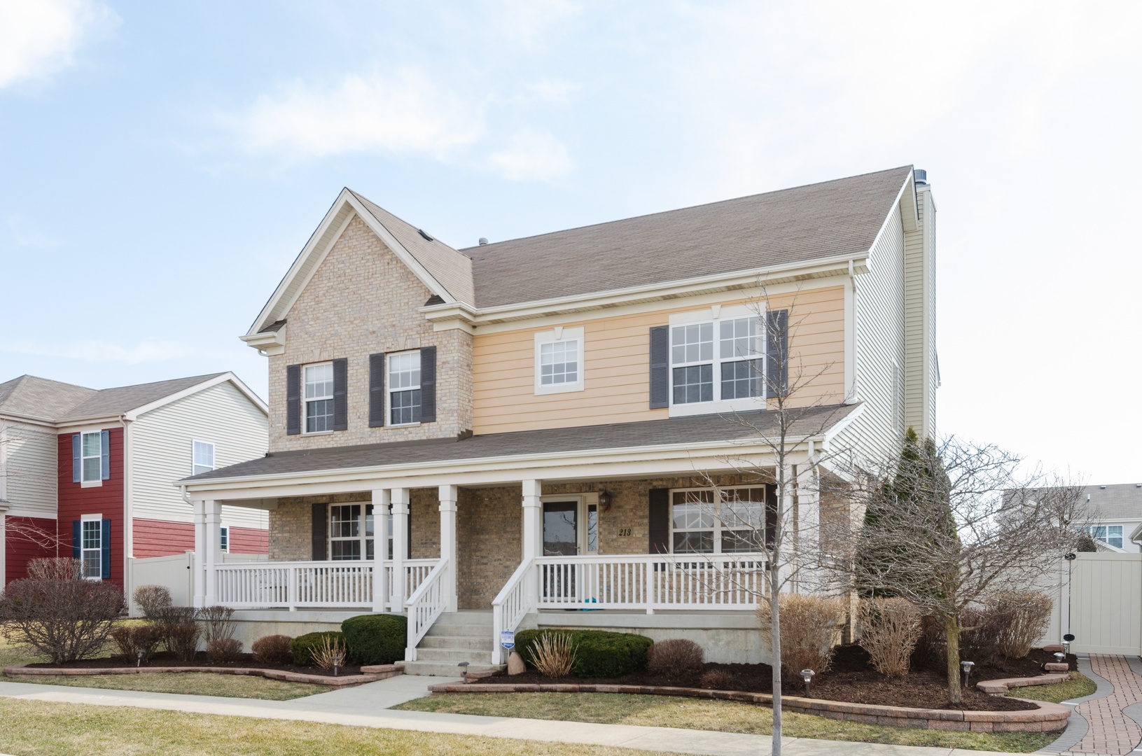 213 Dawn, ELGIN, Illinois