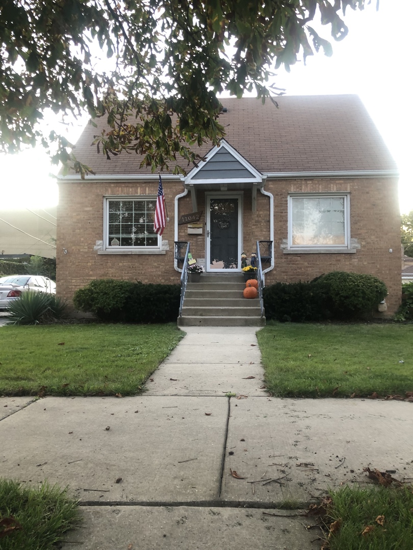 Mount Greenwood Real Estate & Mount Greenwood Chicago Information