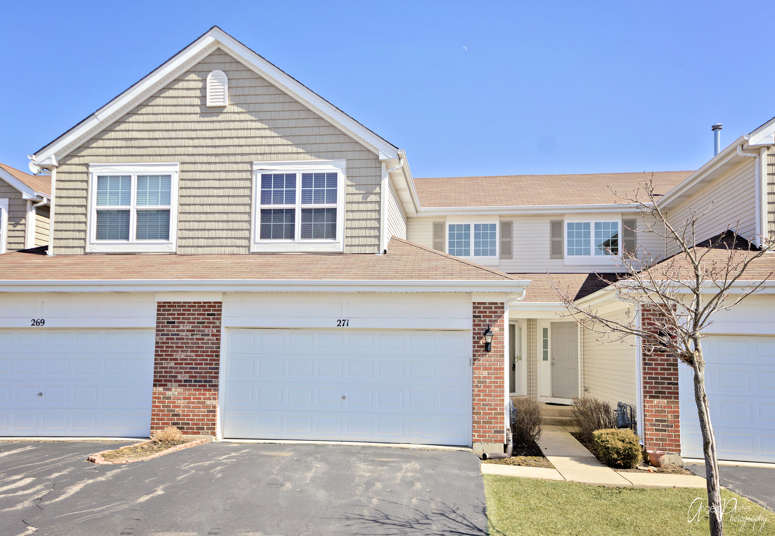 2 bedroom Homes for sale in Woodstock, Illinois Woodstock MLS