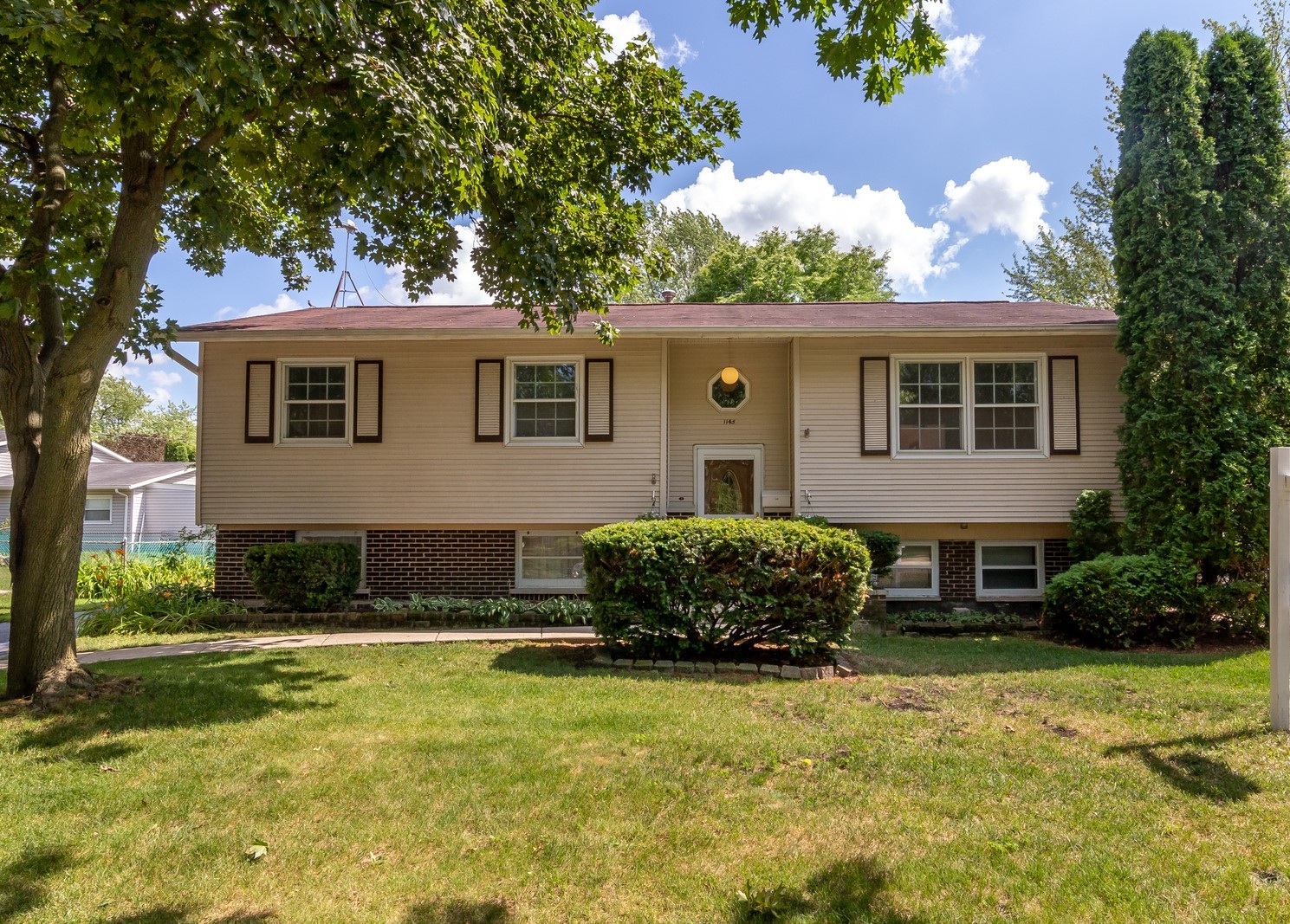 Luxury Homes for sale in Hanover Park, Illinois Hanover Park MLS