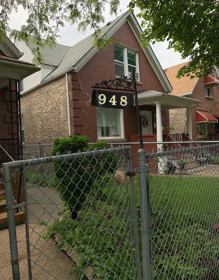 West Humboldt Park Real Estate & West Humboldt Park Chicago Information