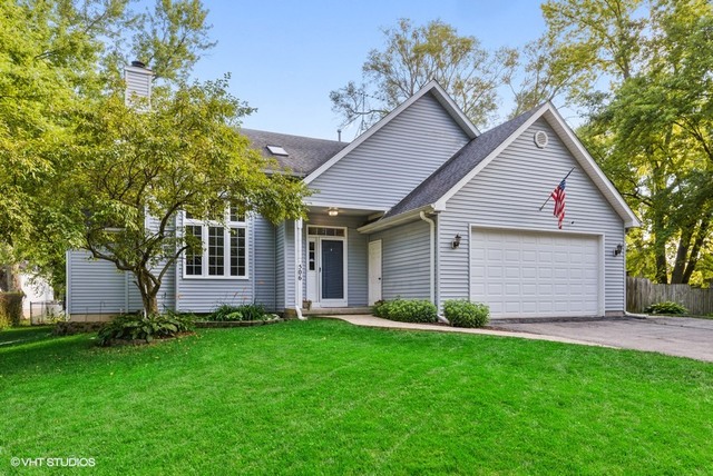 506 State, Maple Park, Illinois