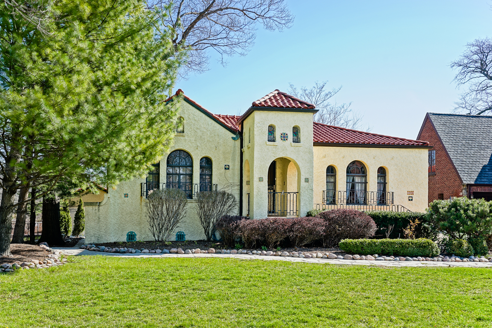 Homes for sale in the Beverly Hills subdivision Chicago, Illinois