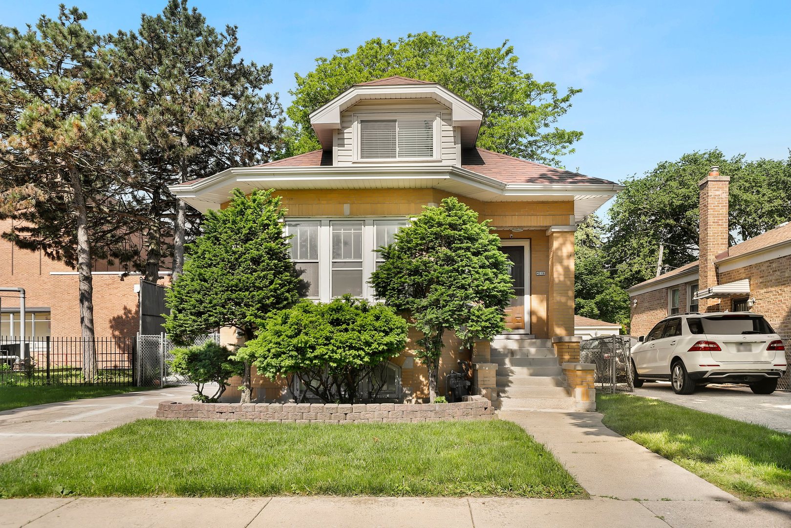 Luxury Homes for sale in Bellwood, Illinois Bellwood MLS Bellwood