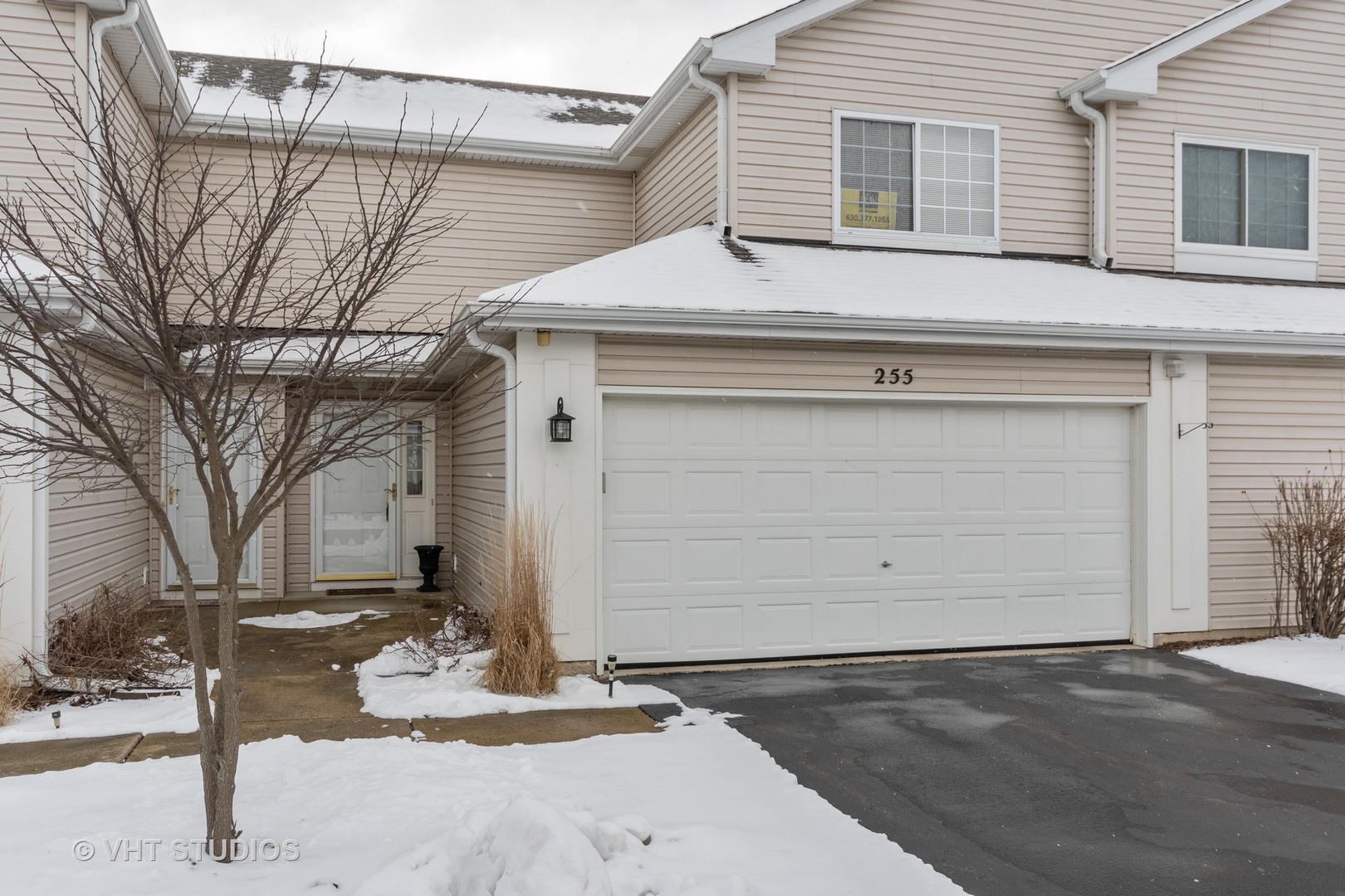 255 Abington, North Aurora, Illinois