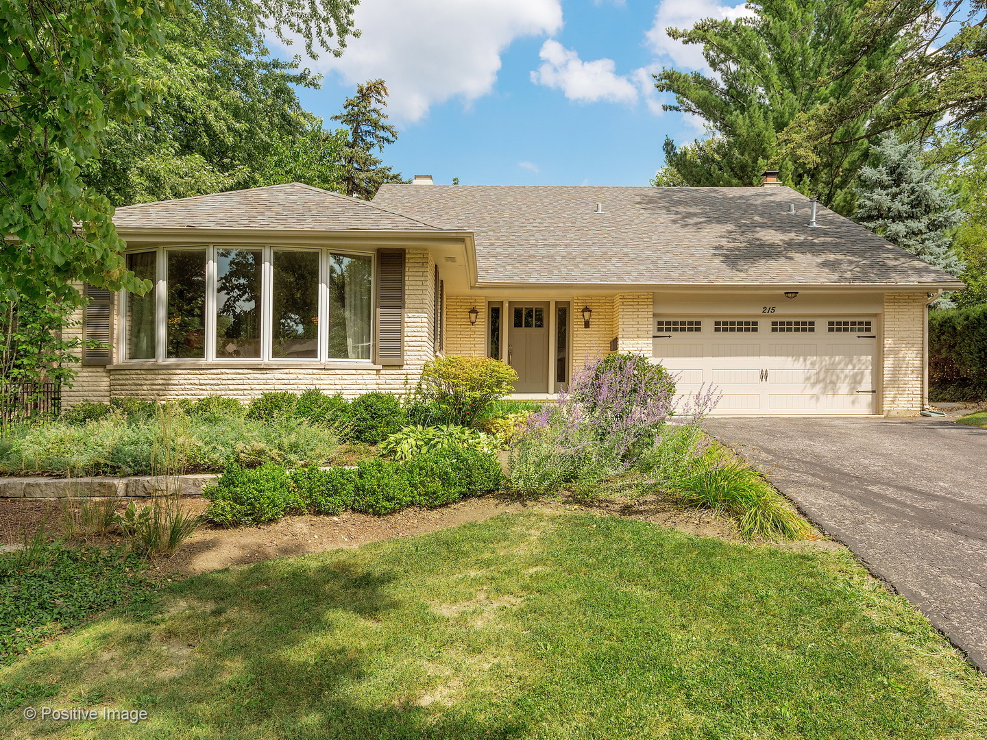 Luxury Homes for sale in Clarendon Hills, Illinois Clarendon Hills