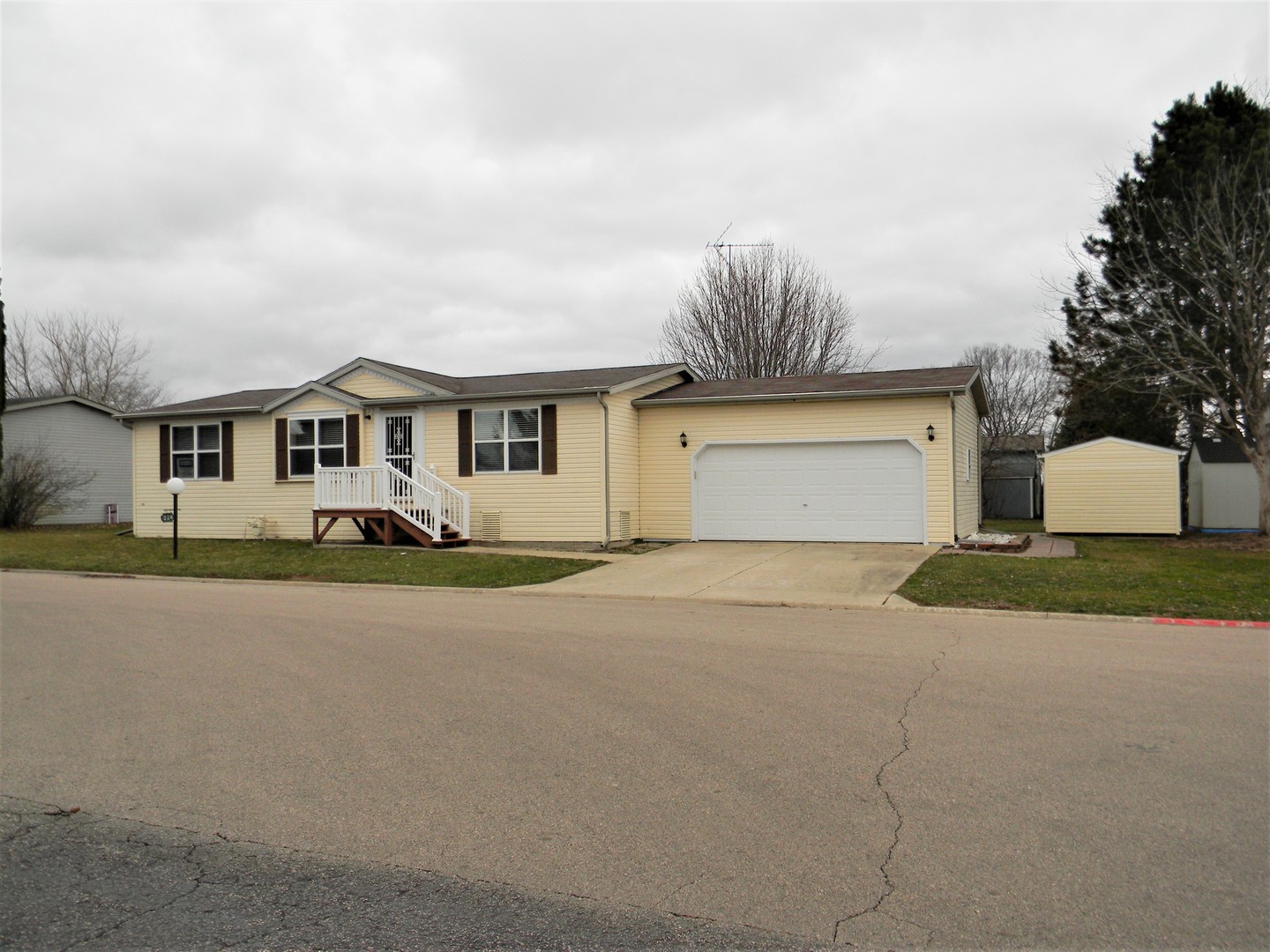 Mobile Homes for sale in Sandwich, Illinois Sandwich MLS Sandwich