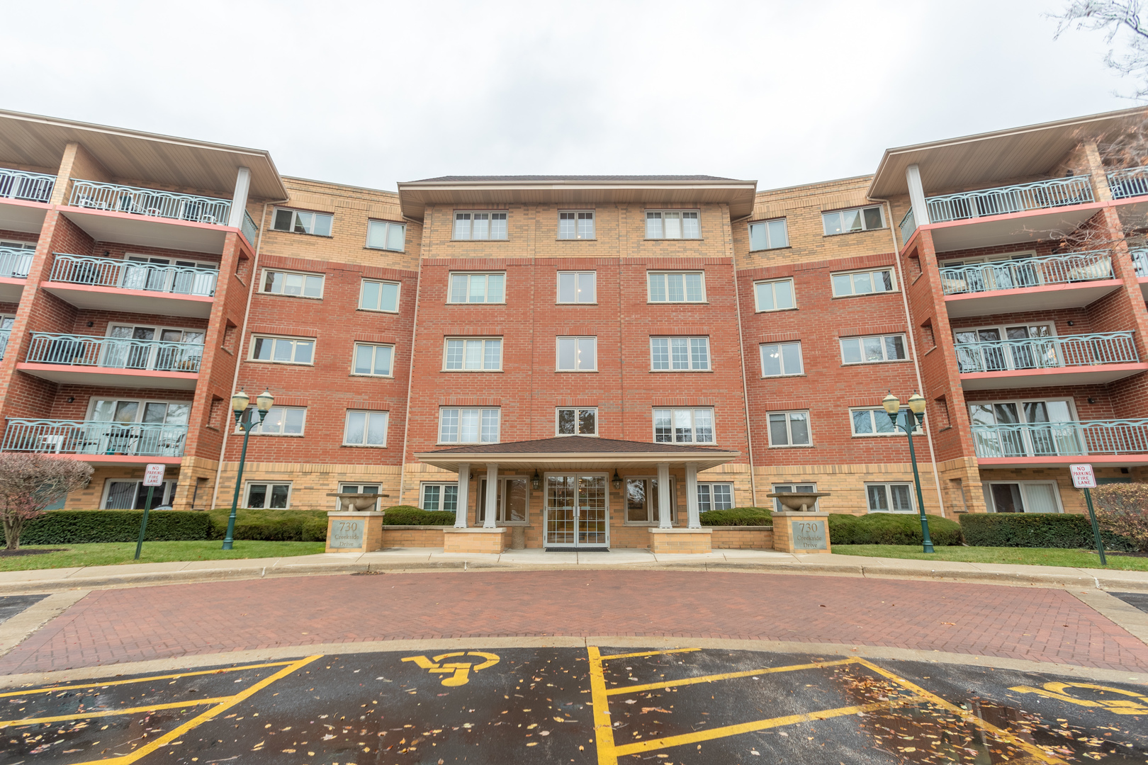 Condos For Sale In Mount Prospect, Illinois 