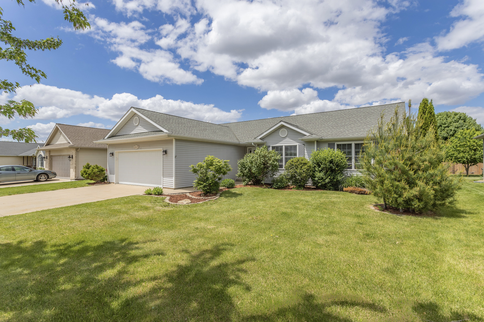 Luxury Homes for sale in Rochelle, Illinois Rochelle MLS Rochelle