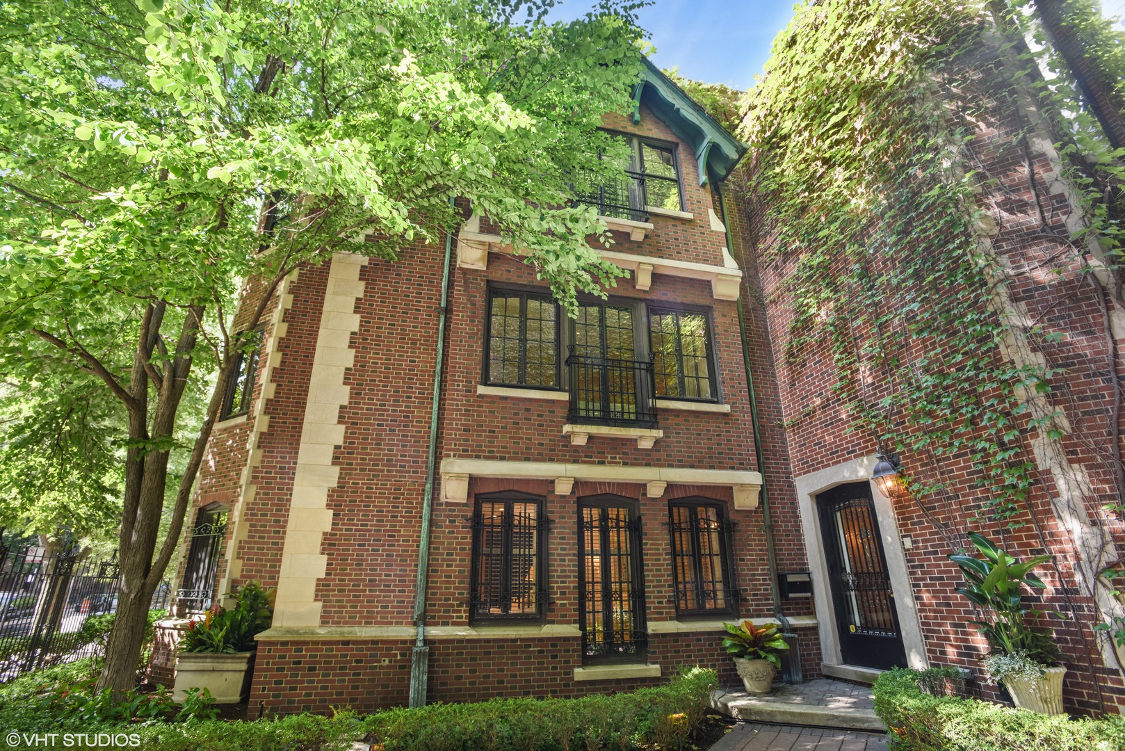 Luxury Homes for sale in Chicago, Illinois Chicago MLS Chicago Real