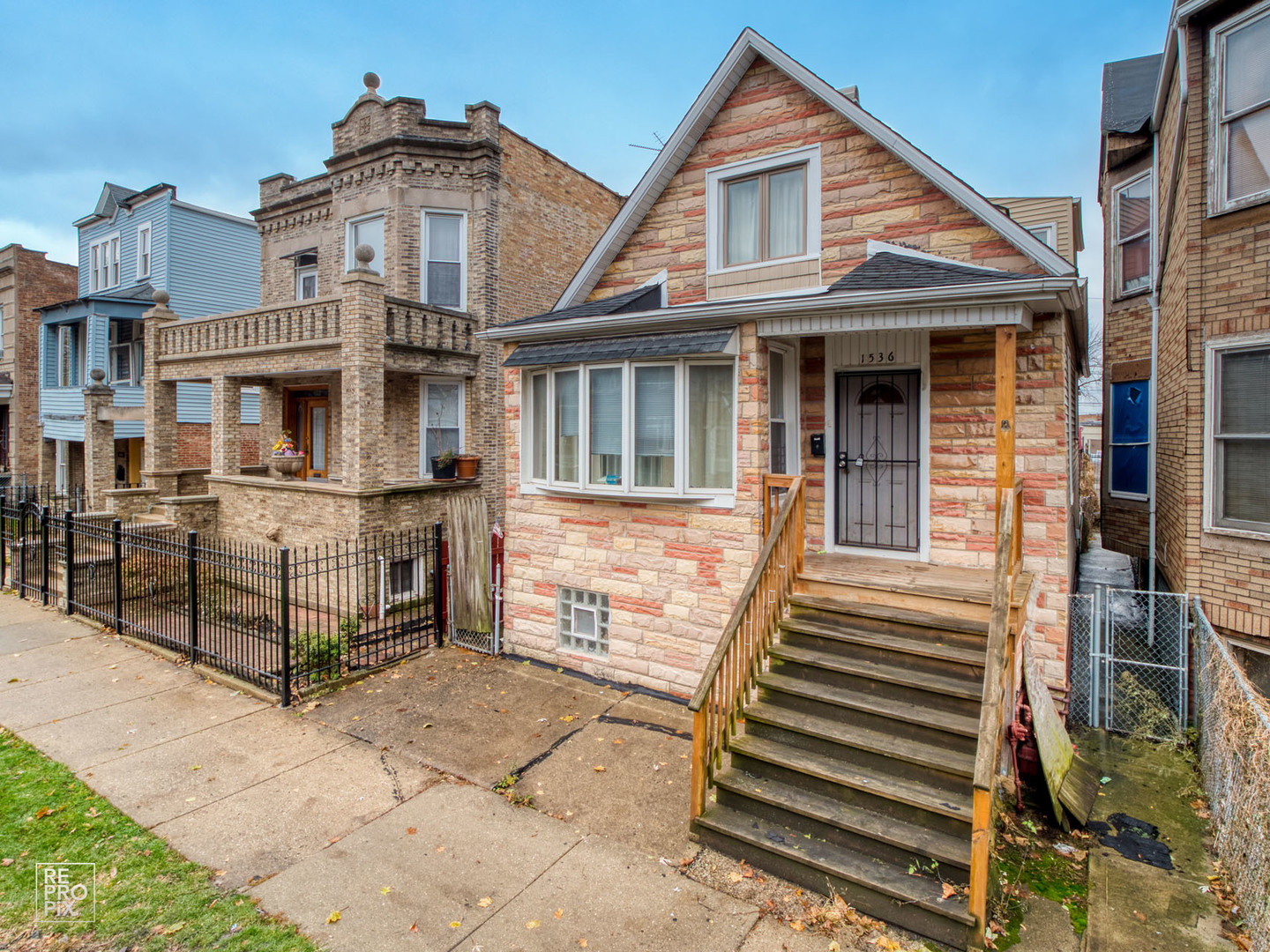 West Humboldt Park Real Estate & West Humboldt Park Chicago Information