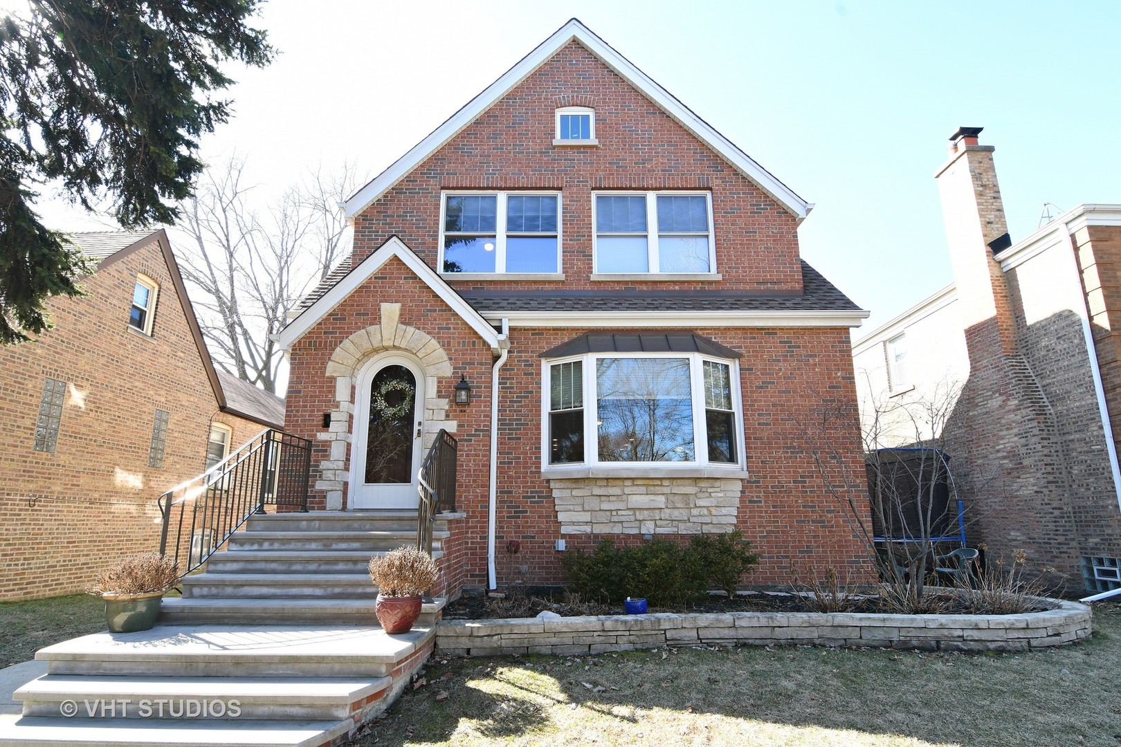 Forest Glen Real Estate & Forest Glen Chicago Information