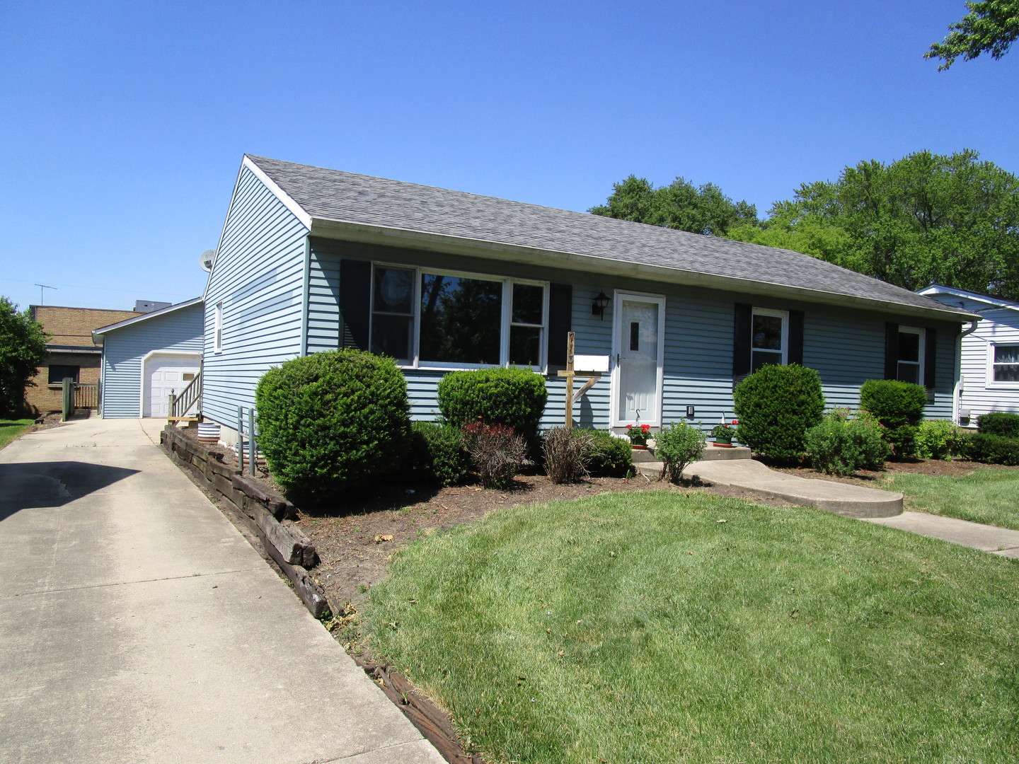 3 Bedroom Homes for sale in Harvard, Illinois Harvard MLS Harvard