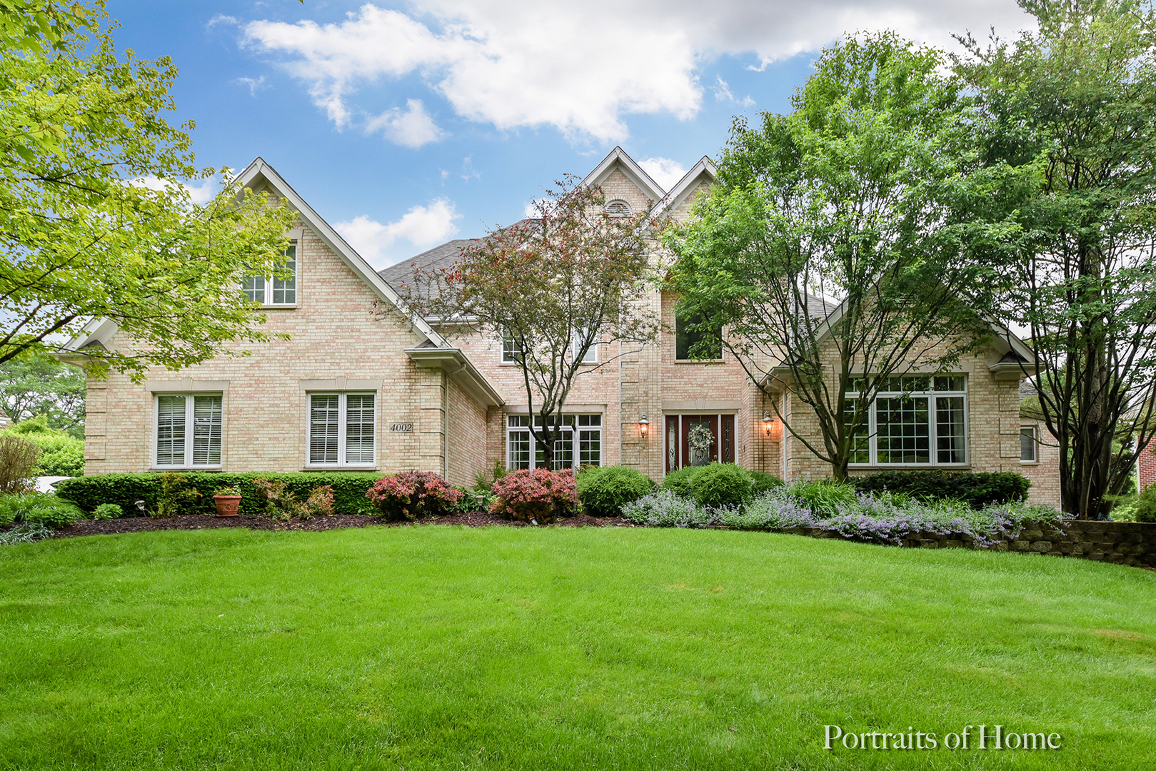 4002 Royal Fox, ST. CHARLES, Illinois